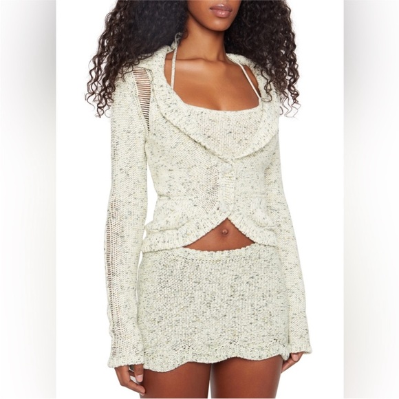 Danielle Guizio Sweaters - DANIELLE GUIZIO 🖤 The gloom knit blazer